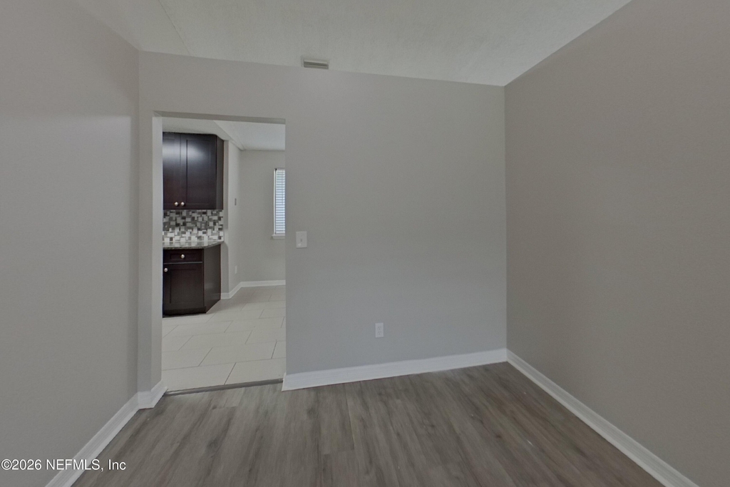 589 Robert Livingston Street - Photo 3