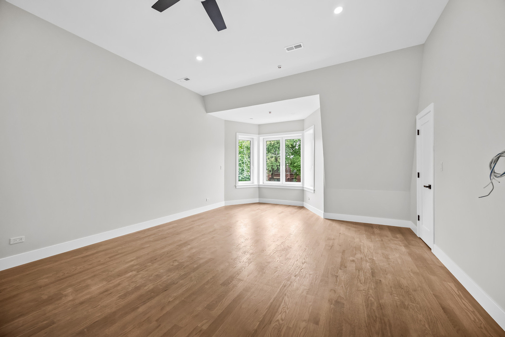 4543 S Ellis Avenue - Photo 5
