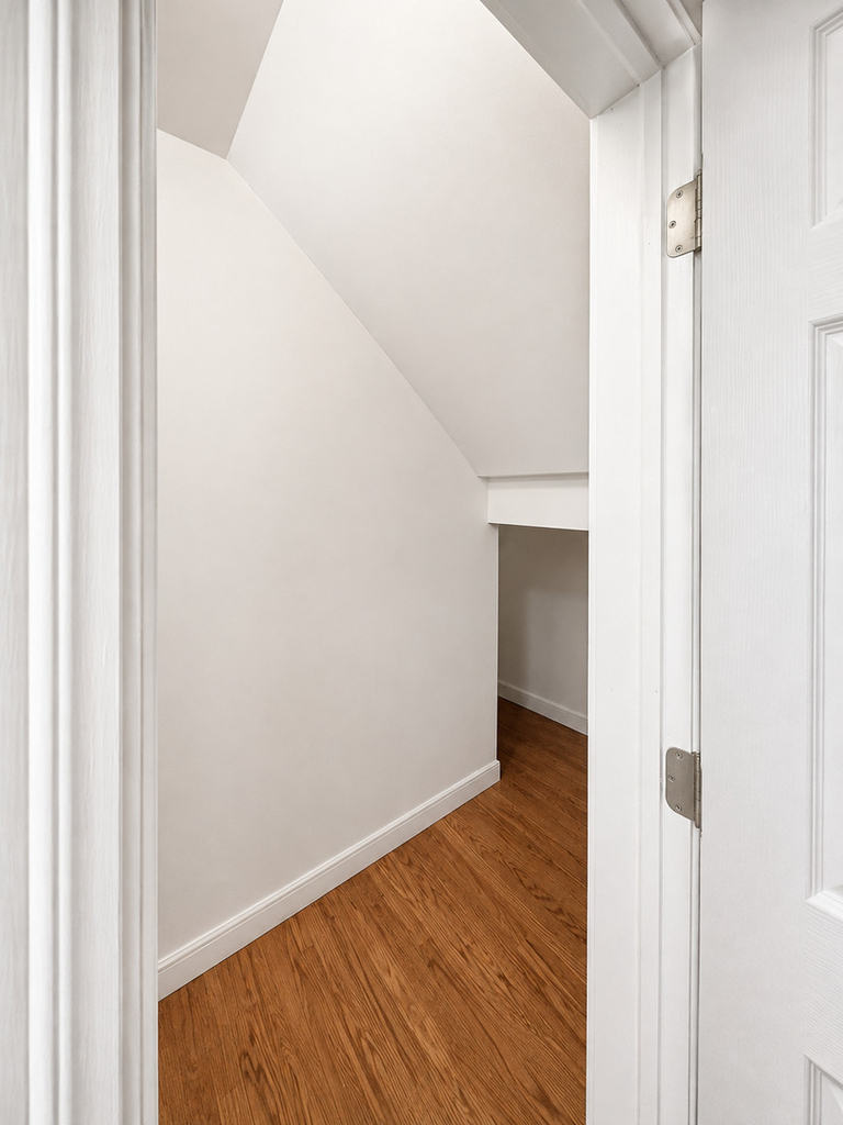 1807 N Lawndale Avenue - Photo 6