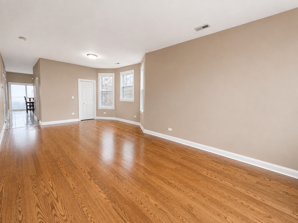 1807 N Lawndale Avenue - Photo 3