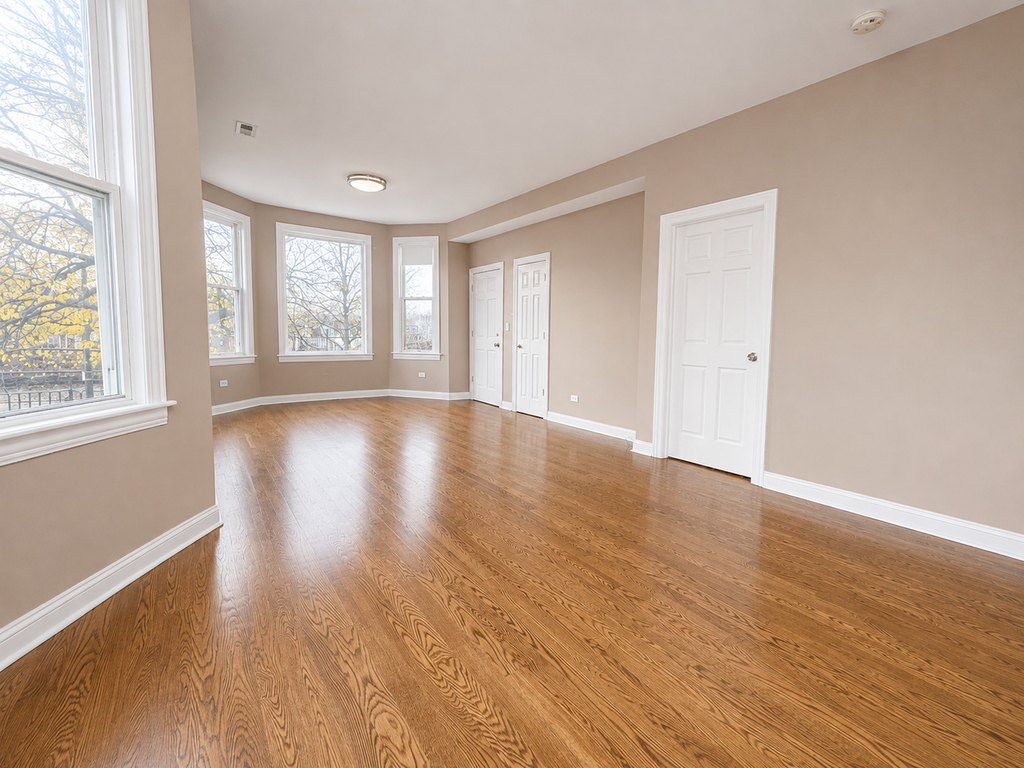 1807 N Lawndale Avenue - Photo 2