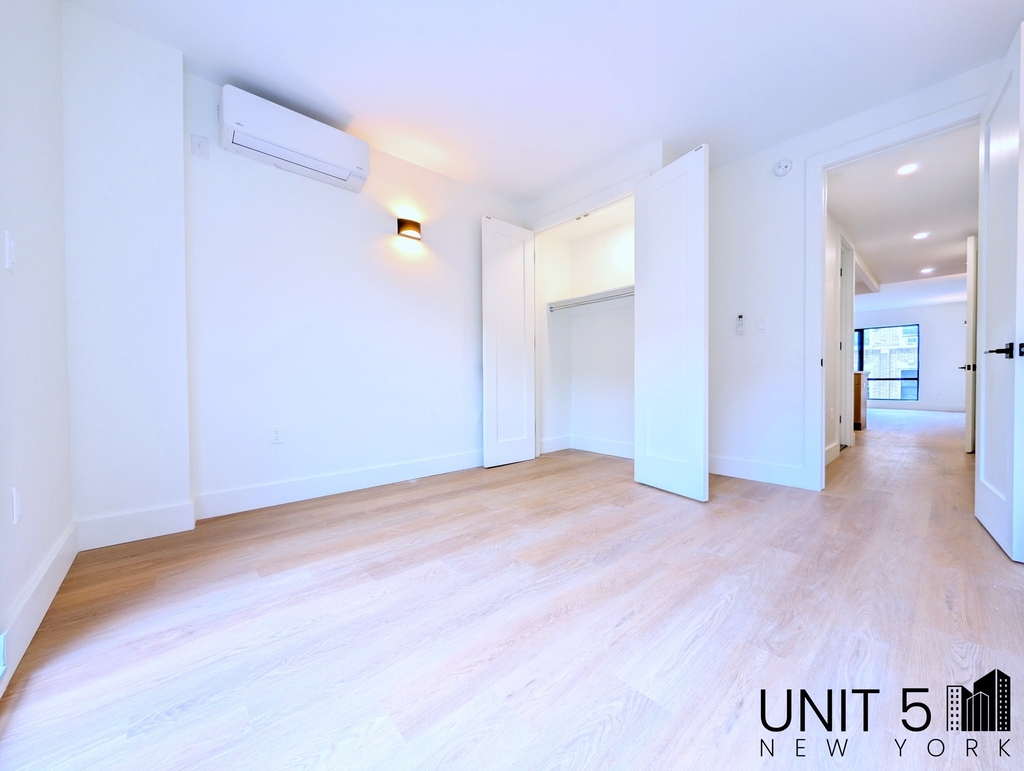 1312 Lincoln Place - Photo 6