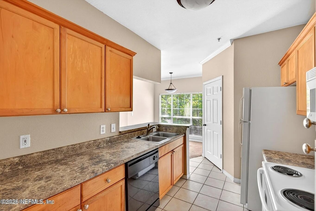 10961 Burnt Mill Road - Photo 7