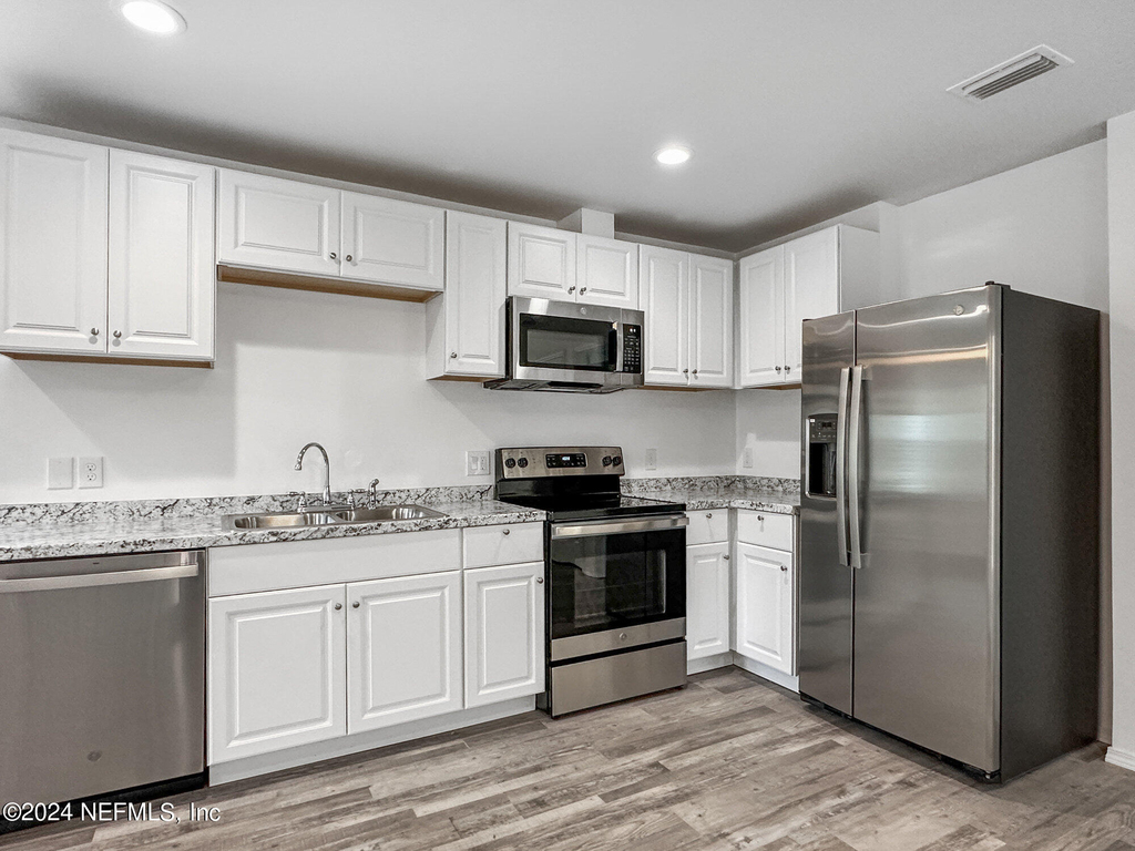 2220 Flesher Avenue - Photo 9