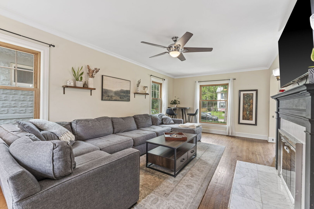 759 Laurel Avenue - Photo 4
