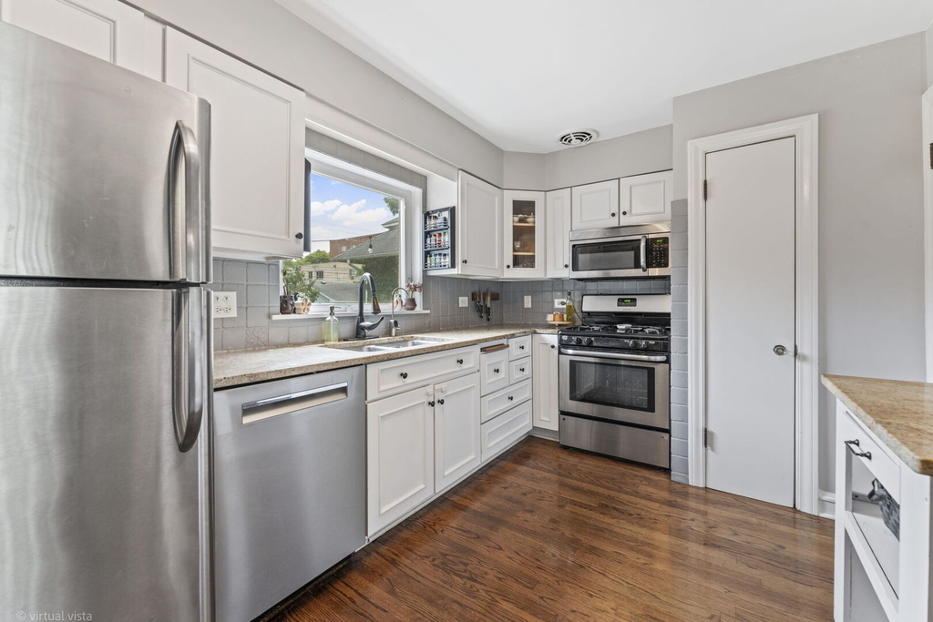 759 Laurel Avenue - Photo 10