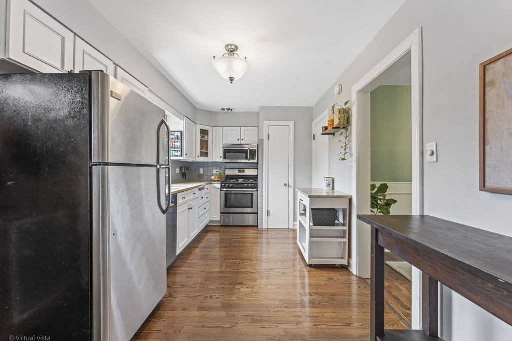 759 Laurel Avenue - Photo 9