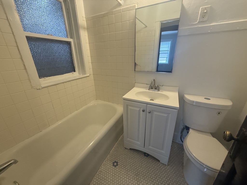 104 Lincoln Avenue - Photo 14