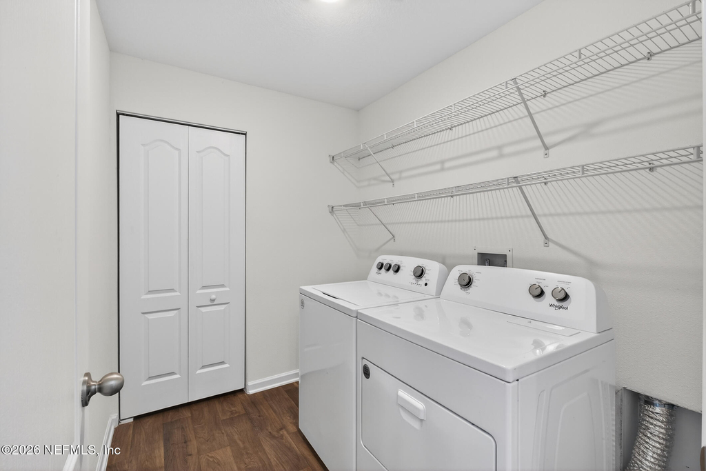 163 Silver Birch Street - Photo 4