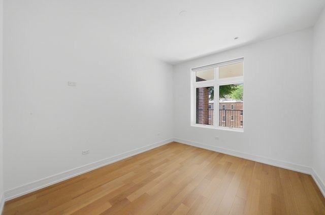 434 W Melrose Street - Photo 15