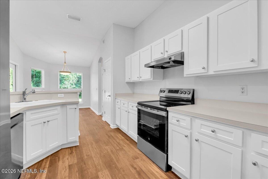 1600 Rustling Drive - Photo 7