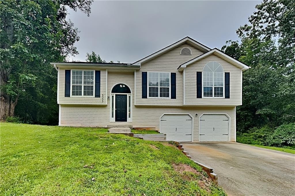 5333 Highpoint Road - Photo 0