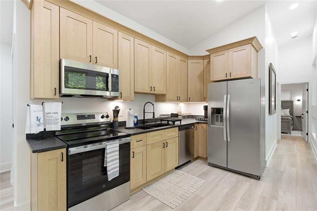 3203 Navajo Circle - Photo 15