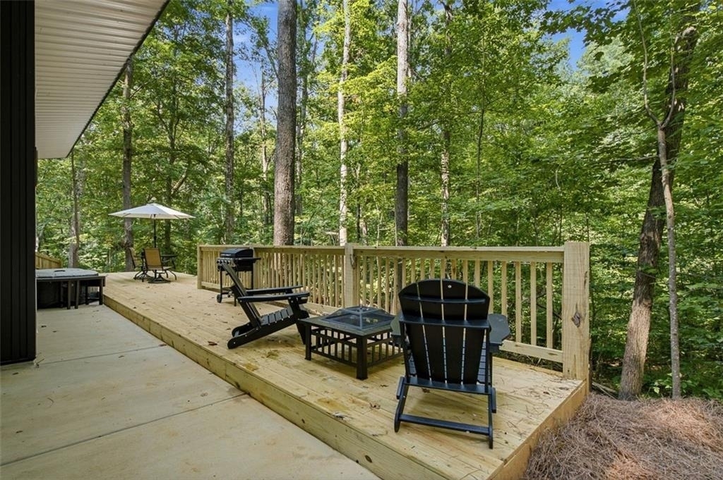 3203 Navajo Circle - Photo 4