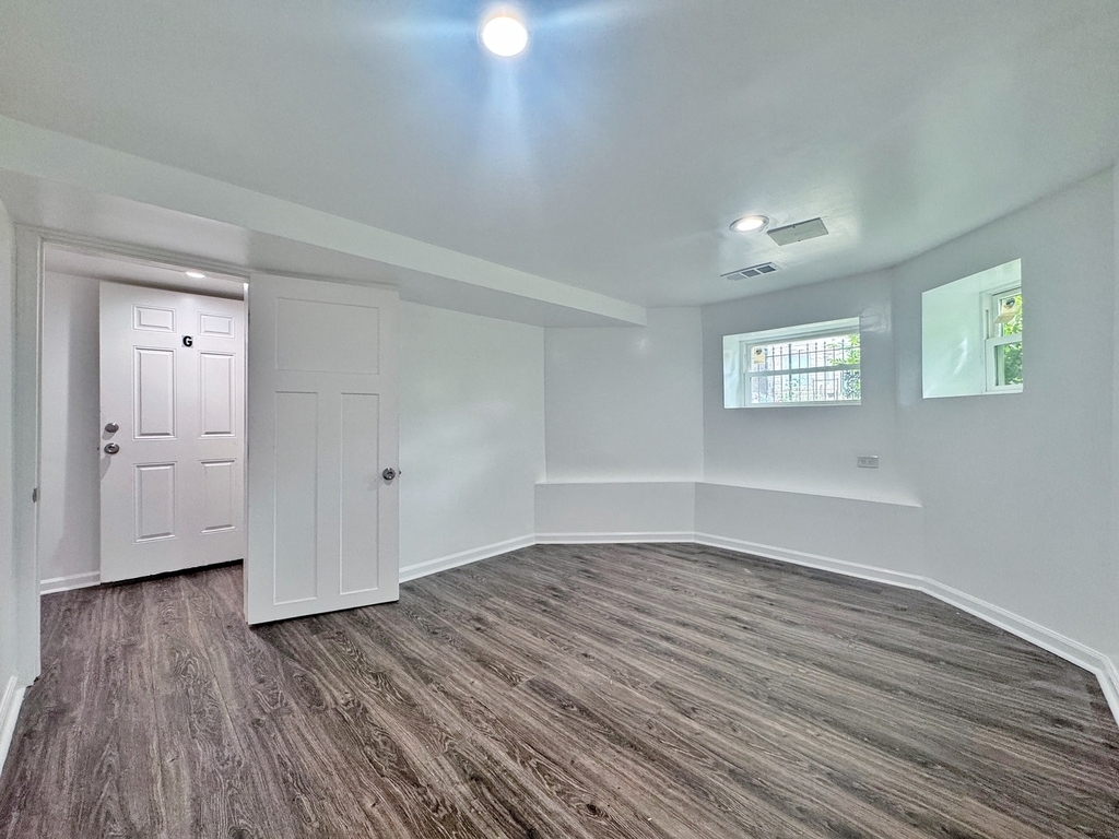 3316 W Flournoy Street - Photo 1