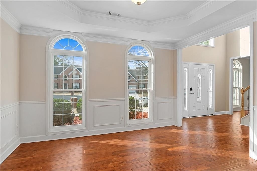560 Kimball Crest Court - Photo 5