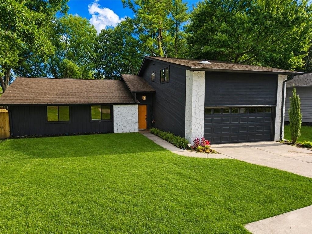 1217 Fairfield Drive - Photo 0