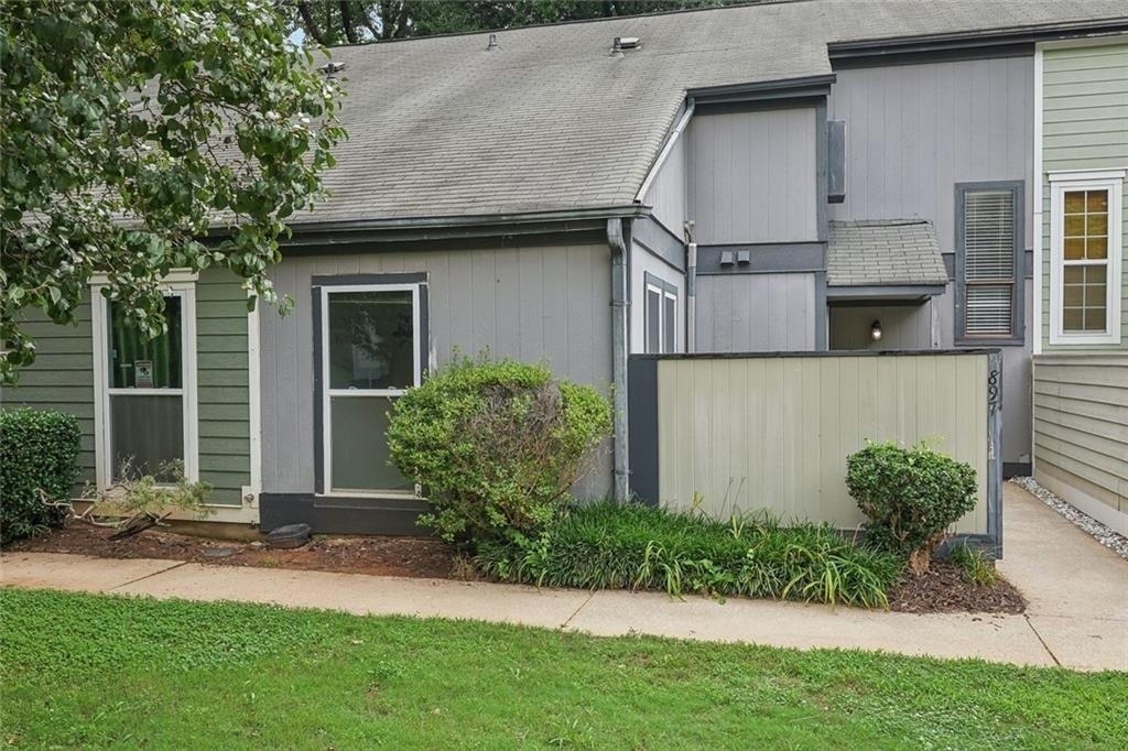 897 Sw Patterns Drive Sw - Photo 1