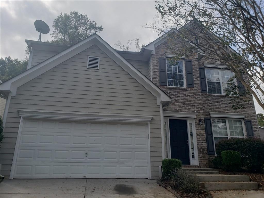 2024 Longmont Drive - Photo 0