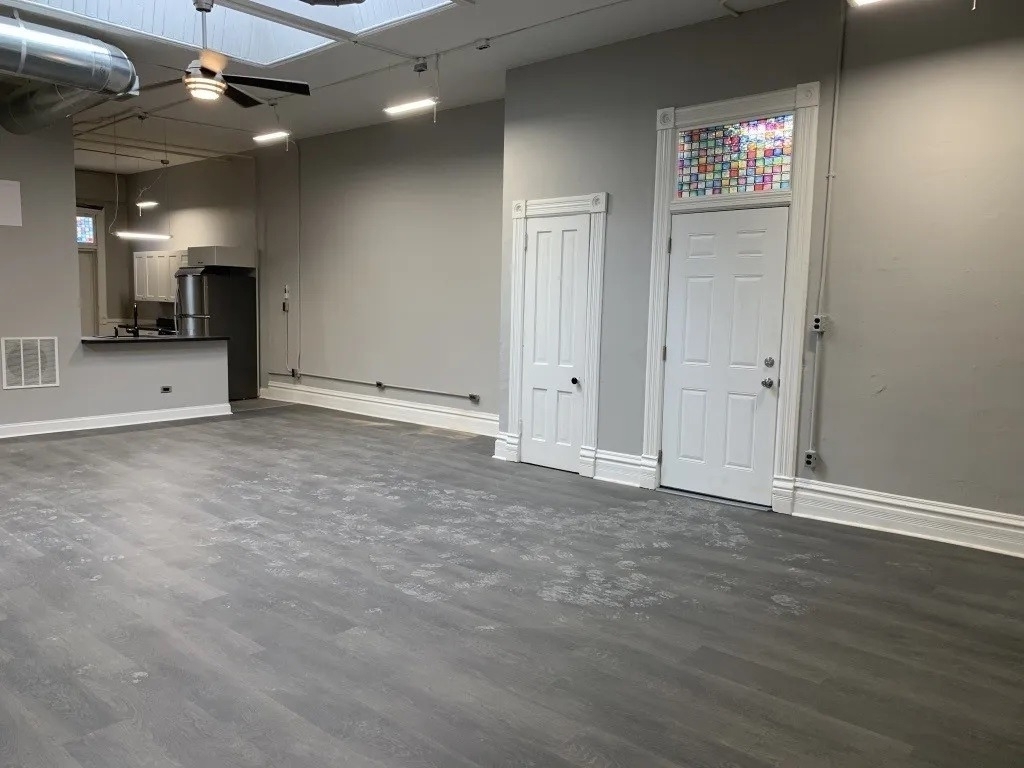 8 N State Street - Photo 8