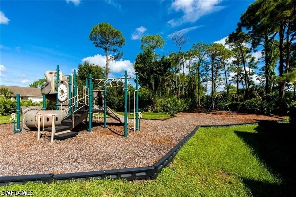 3100 Seasons Way - Photo 18