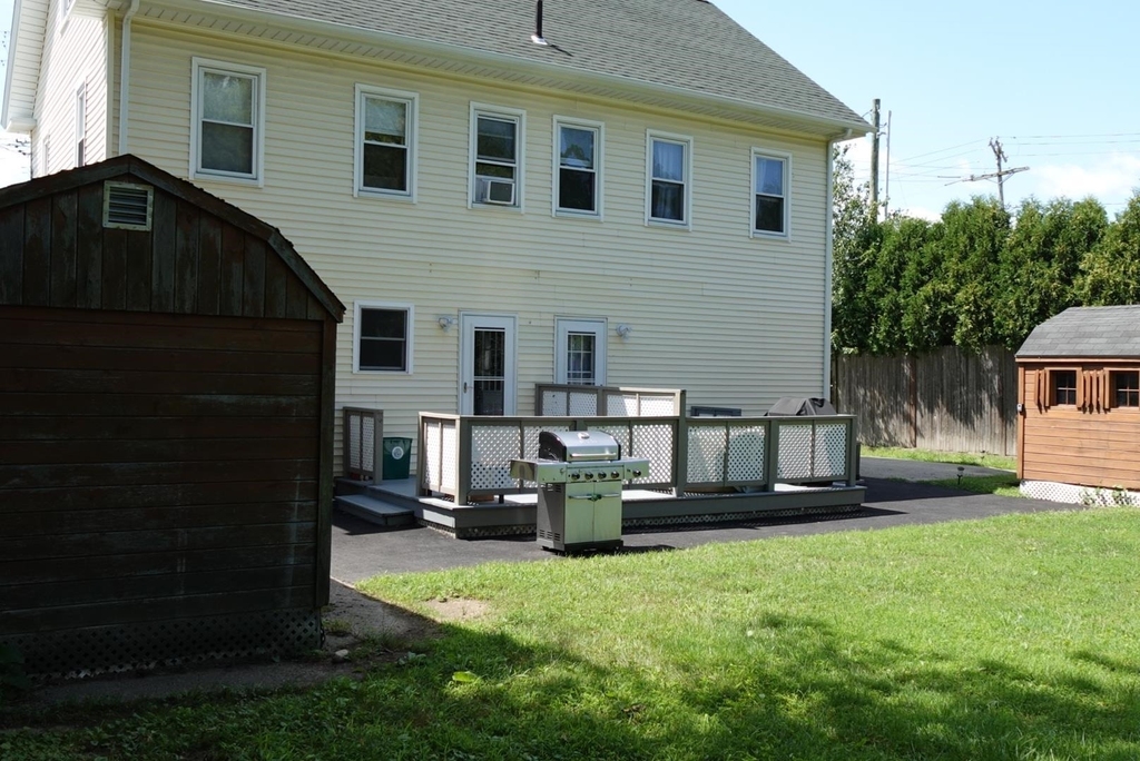 7 Charles - Photo 2