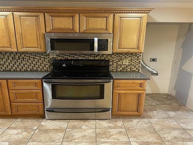 310 Brook Village - Photo 3