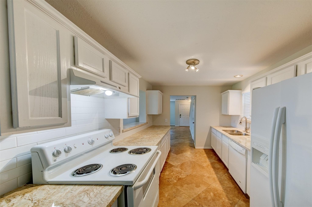 1118 Wilson Street - Photo 10