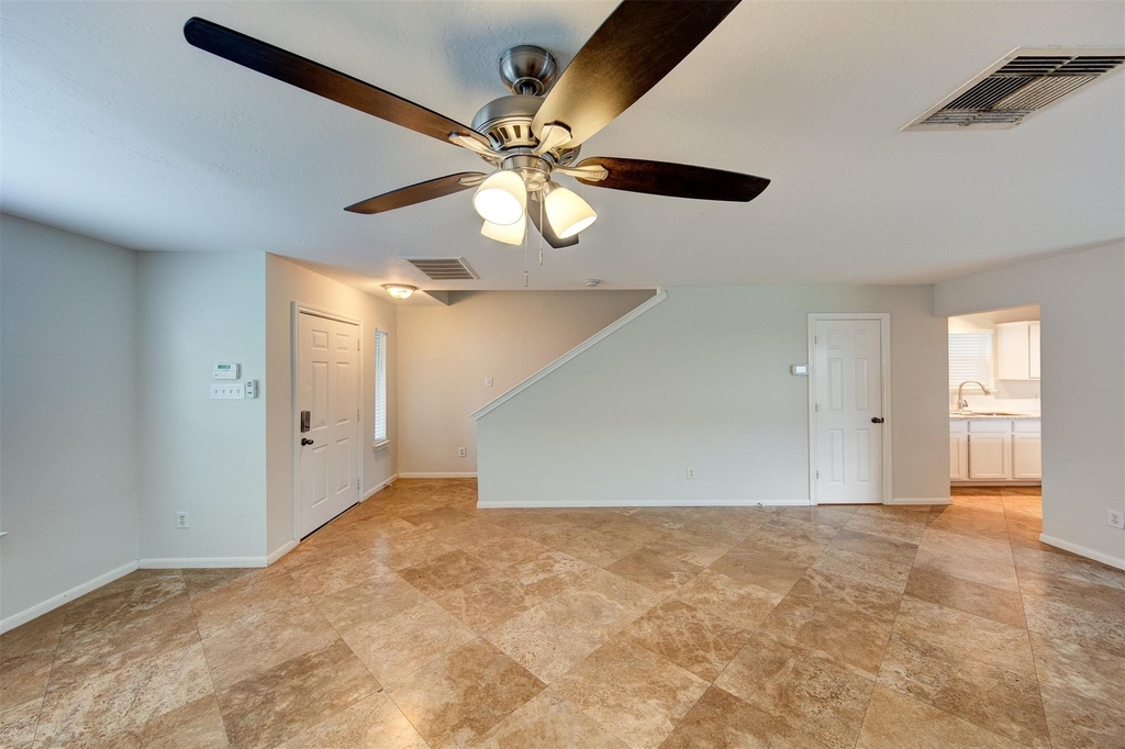 1118 Wilson Street - Photo 6