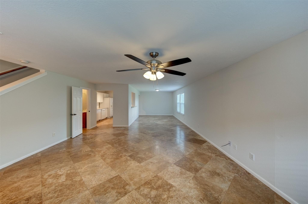 1118 Wilson Street - Photo 2