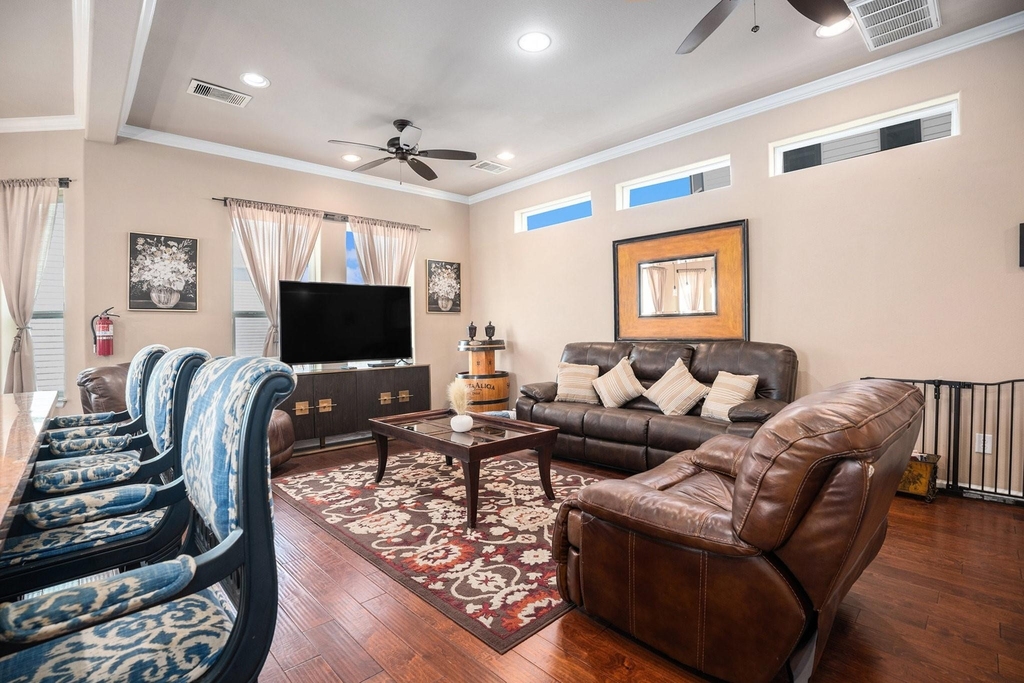 1333 N Meyer Avenue - Photo 9