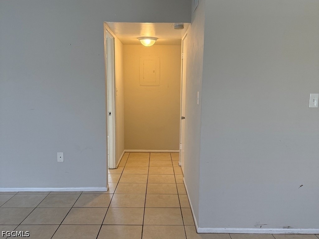 1830 Maravilla Avenue - Photo 2