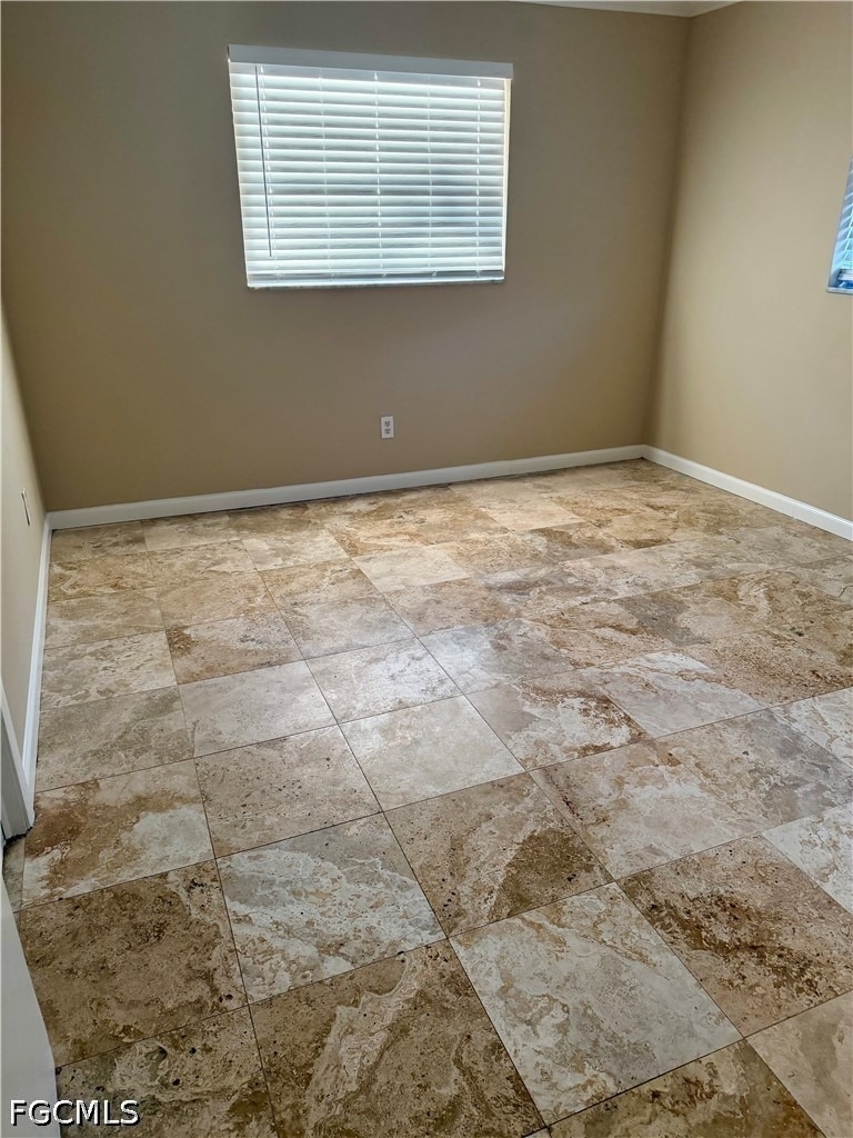 4479 Lakewood Boulevard - Photo 11