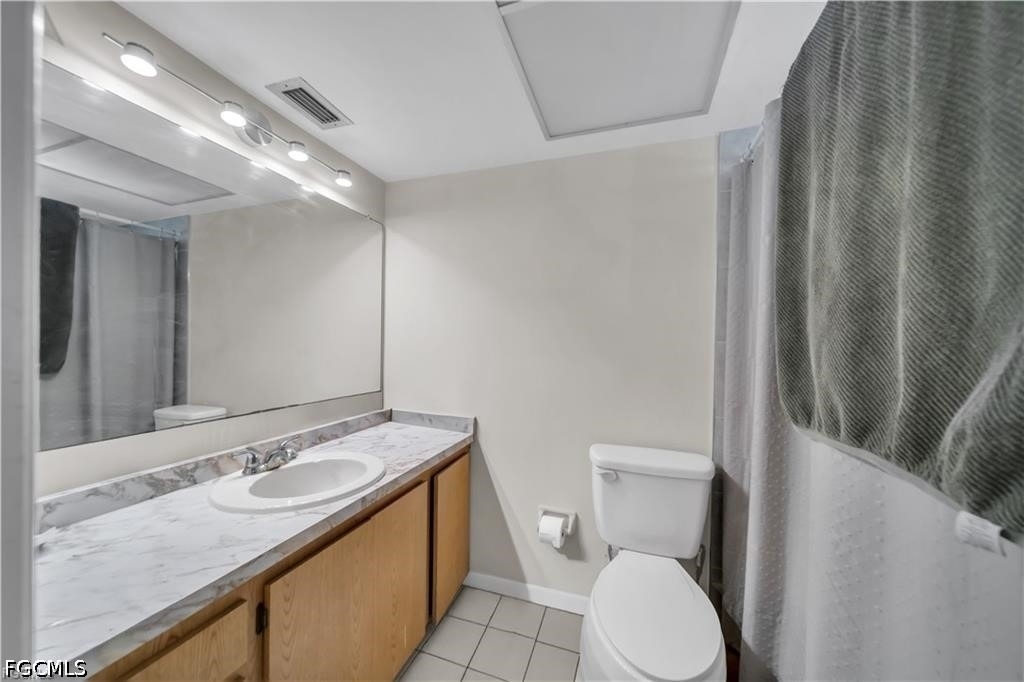 836 Sw Trafalgar Parkway - Photo 11