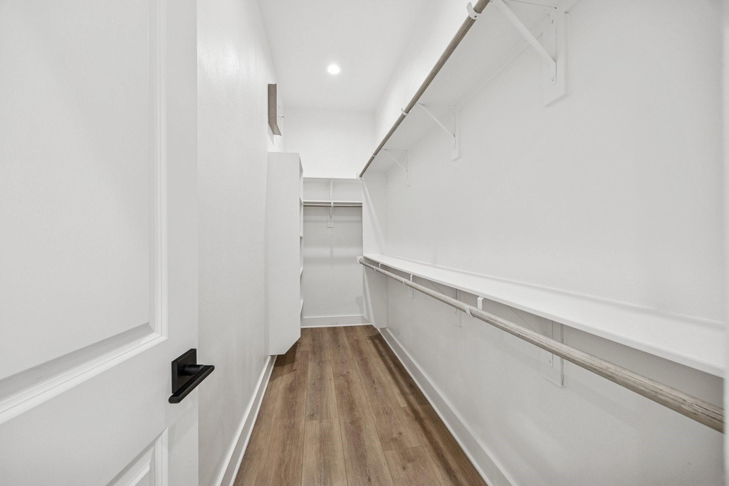 2826 Versailles Oak Lane - Photo 10