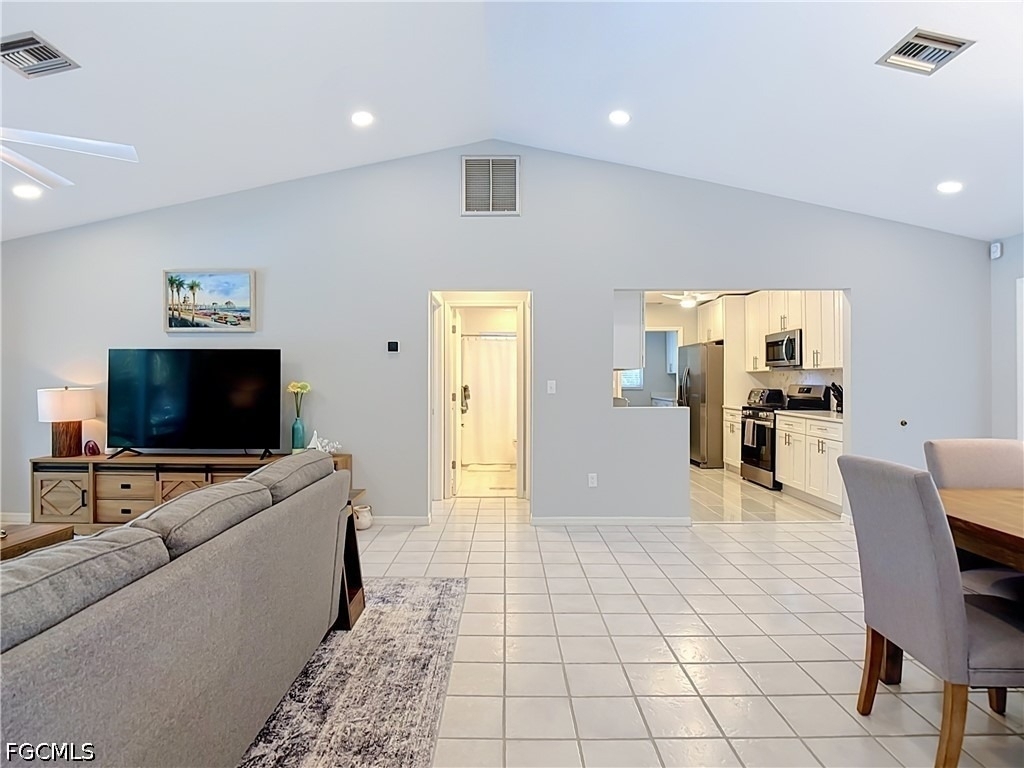 1140 29th Street Sw - Photo 6