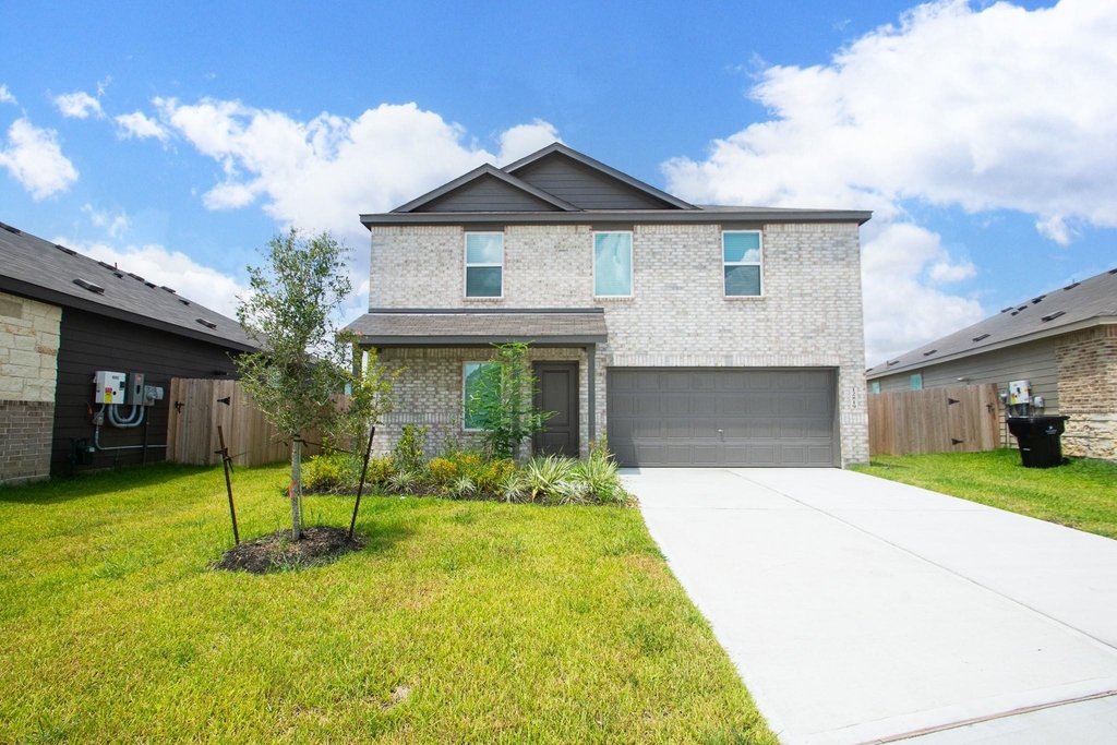 12819 Ivy Creek Ct - Photo 0