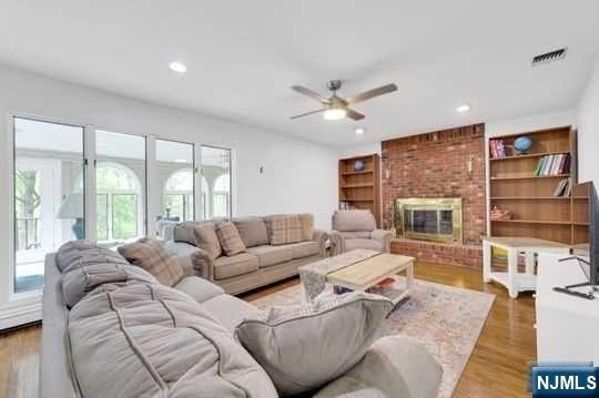 60 Ivy - Photo 11