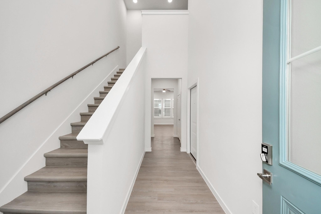 7411 Leighton Meadow Lane - Photo 8