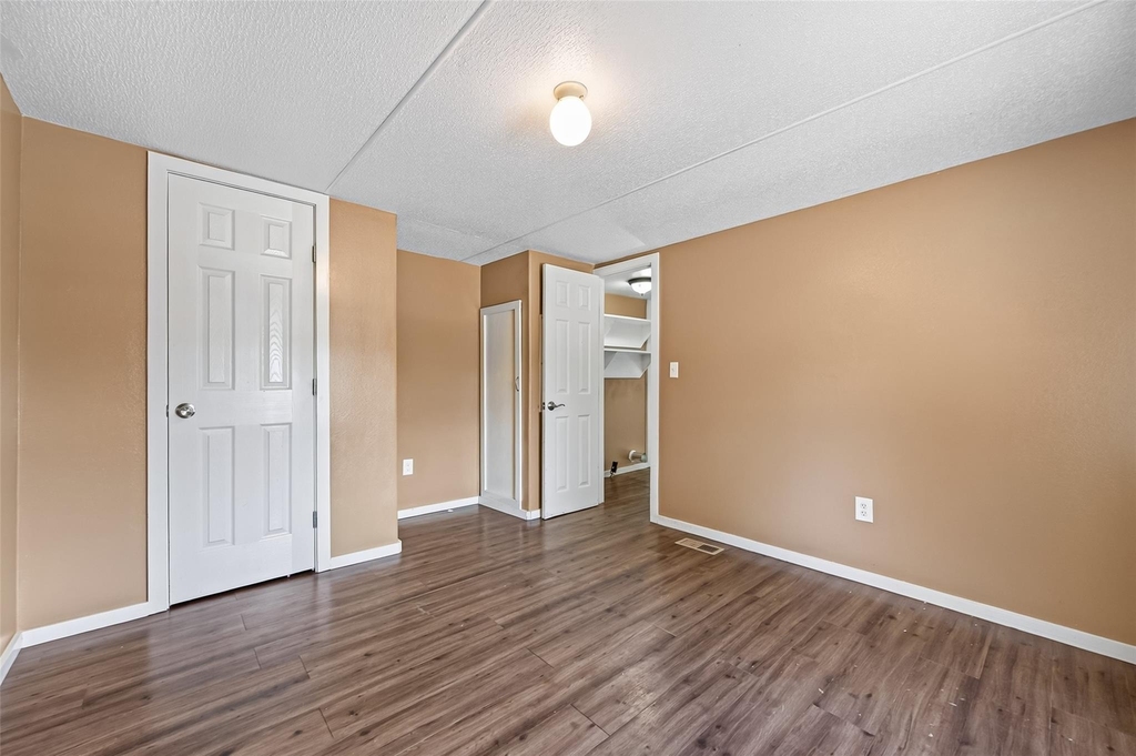 33618 Falcon Spring Street - Photo 12