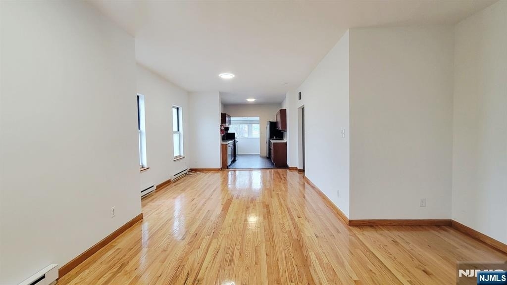 86 E Fort Lee - Photo 2