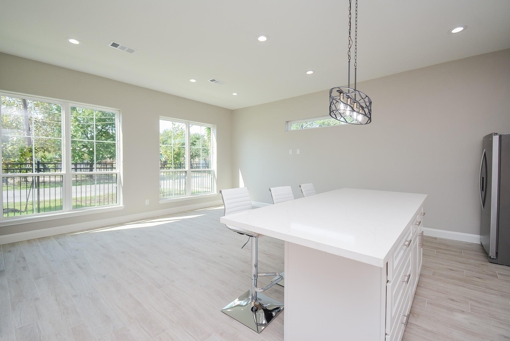 149 S 66 Street - Photo 6