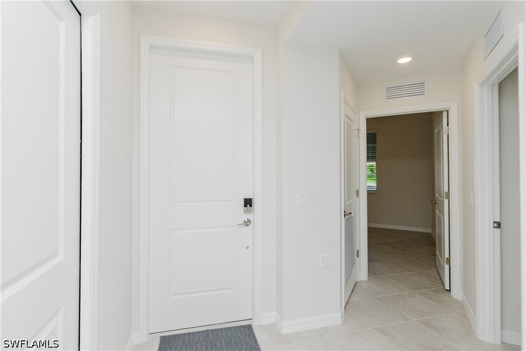18411 Copperhead Court N - Photo 6