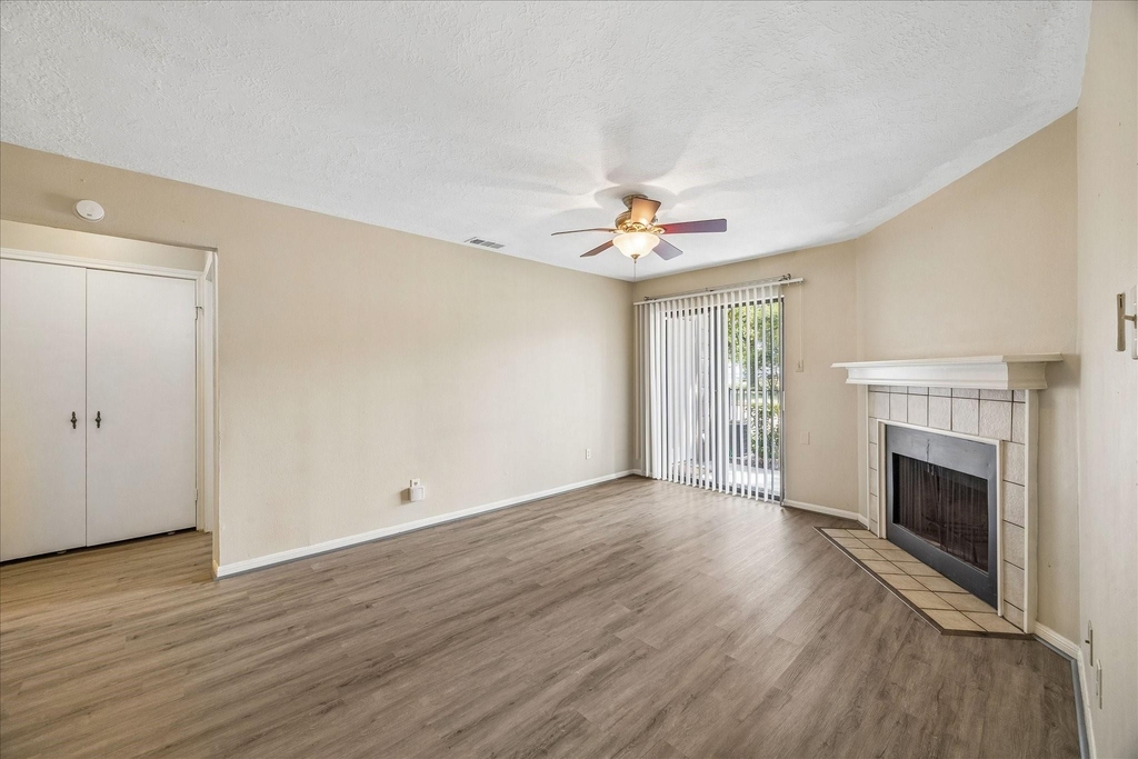 12755 Mill Ridge Drive - Photo 4