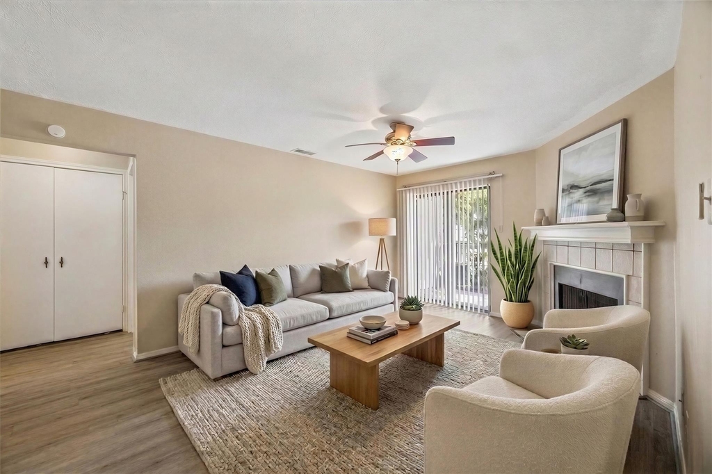12755 Mill Ridge Drive - Photo 2