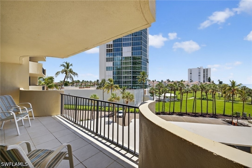 4001 Gulf Shore Boulevard N - Photo 1