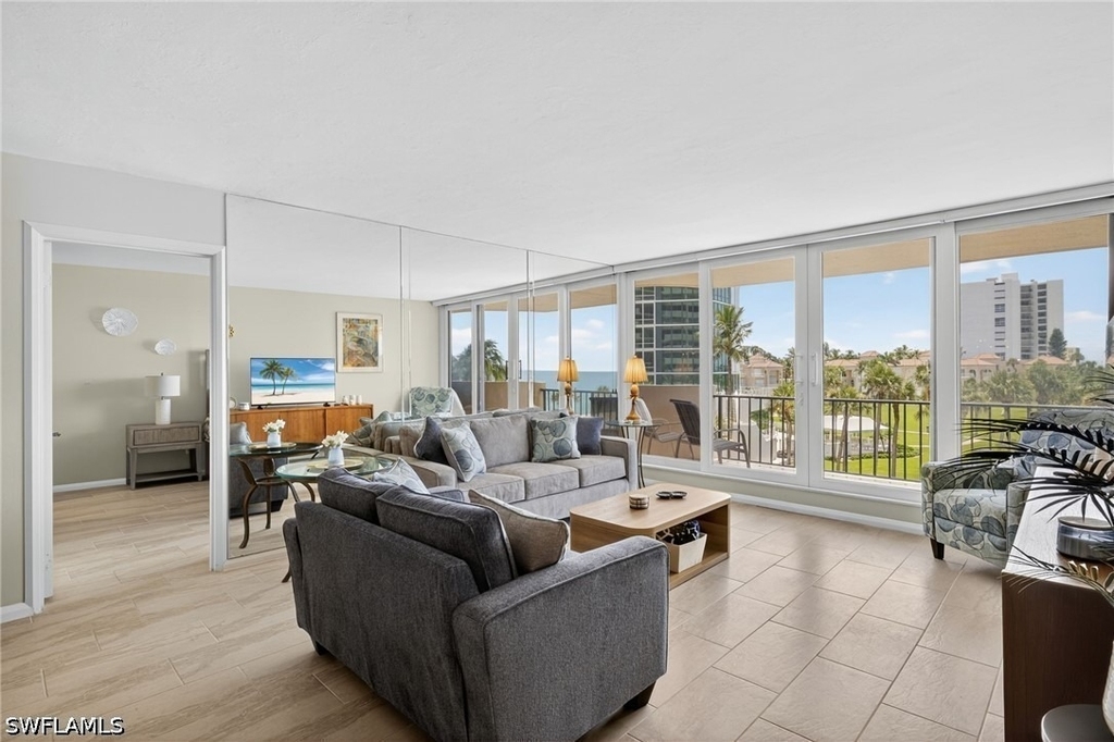 4001 Gulf Shore Boulevard N - Photo 4