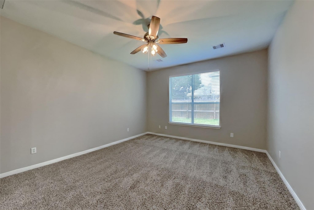 4811 Beaver Pond Circle - Photo 7