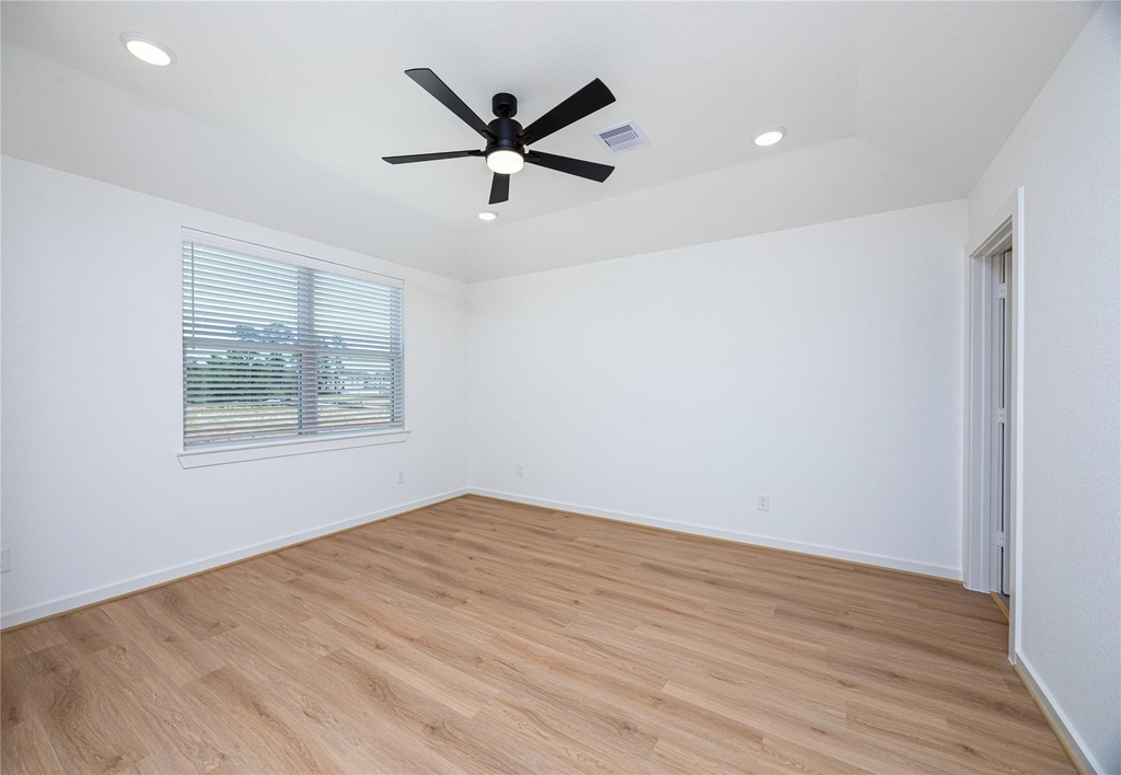 1964 Longmire Villas Ct Court - Photo 19