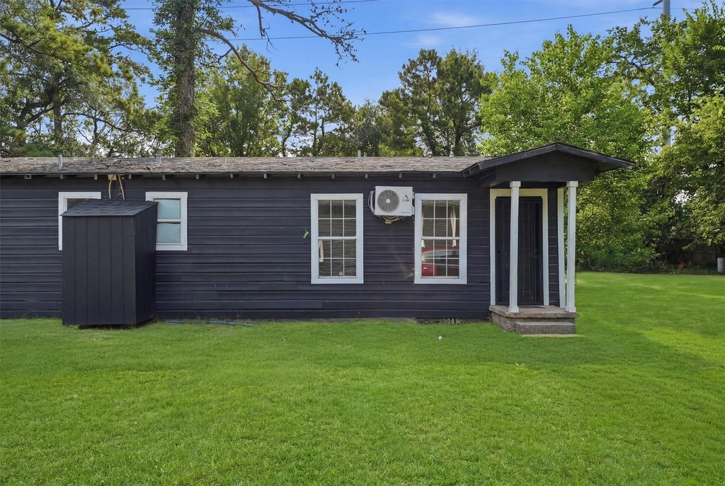 8038 Record Street - Photo 6